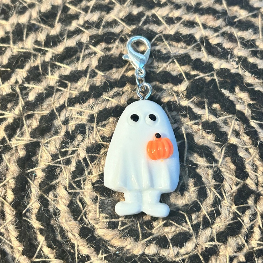 Halloween Ghost 👻 Charm